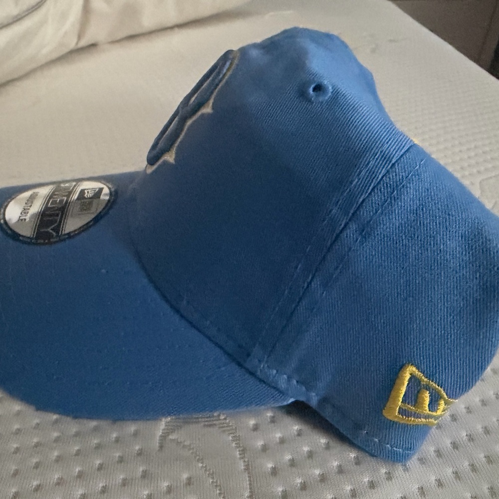 Boston Red Sox New Era Light City Connect Blue Baseball Cap - Picture 3 of 4